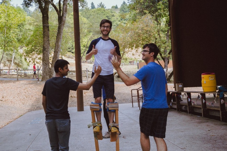Stilt Walking playshop