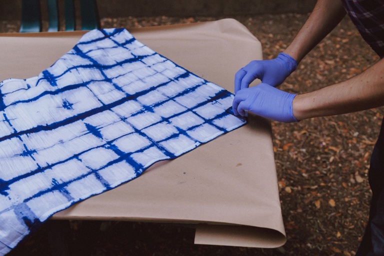 Shibori Dyeing playshop