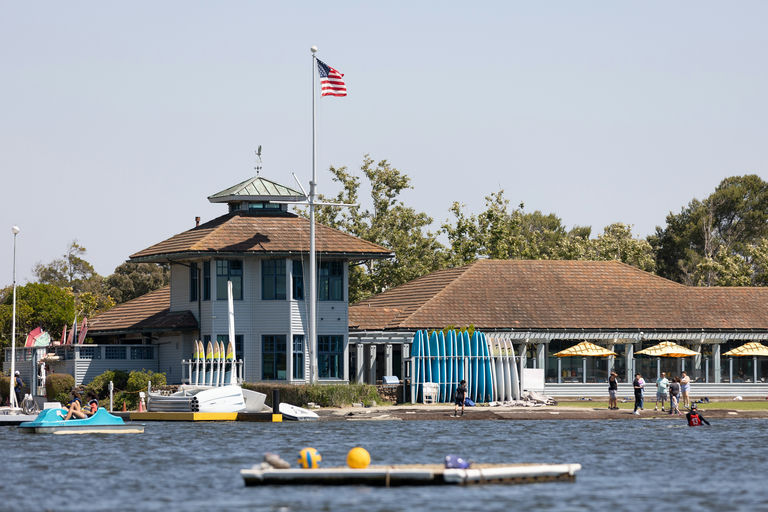 Shoreline Lake